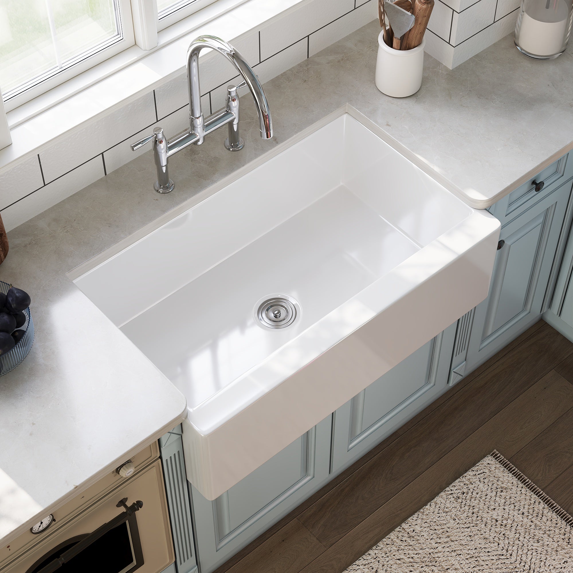 DeerValley 33" L x 20" W White Farmhouse Kitchen Sink, Fireclay Apron Front Farm Sink with Sink Grid & Basket Strainer