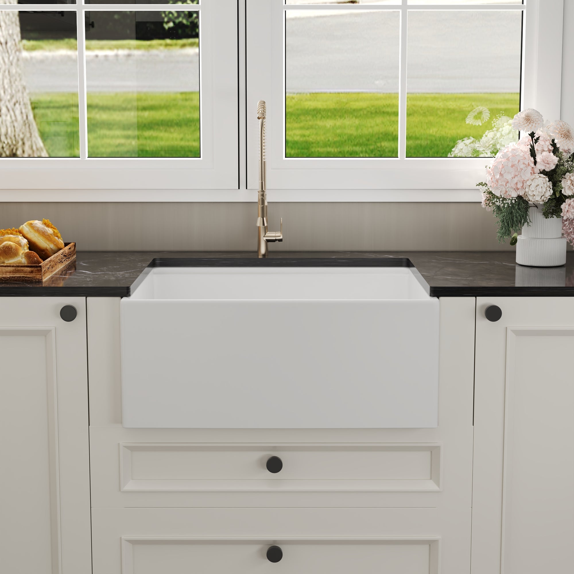 33"L X 20"W / 24"L X 20"W Rectangular Workstation Farmhouse Kitchen Sink, Smooth Surface