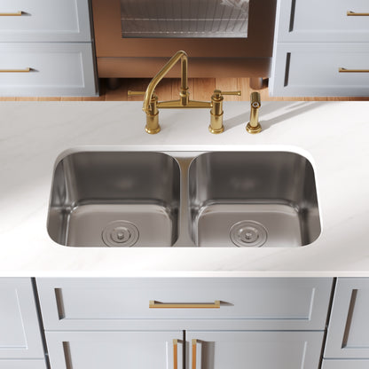 DeerValley 32-Inch Undermount Double Bowl Kitchen Sink, 50/50 18 Gauge Stainless Steel Kitchen Sink, Spacious Double Basin Design Sinks with Basket Strainer, Undermount Sinks for Modern Kitchens