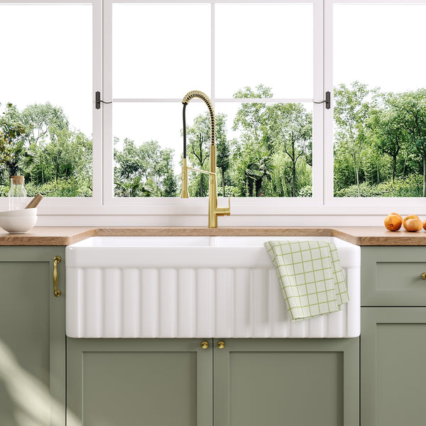 NOVA 33" L x 18" W Rectangular Farmhouse Kitchen Sink, Large Capacity With Multiple Colors