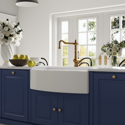 GROVE 33" L x 21" W Farmhouse Kitchen Sink, Corrosion-Resistant With Multiple Sizes