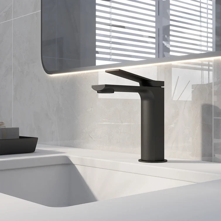 DeerValley Bath DV-1J82823 Ursa Single Hole Faucet Single-handle Bathroom Faucet Faucet